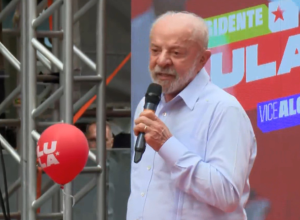 1789241435_fundo-vermelho-4-.png