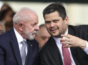 Lula-alcolumbre-senado.jpg