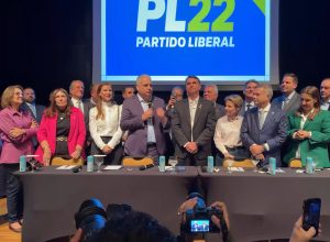 Vice-Flavio-Bolsonaro-Alfredo-Gaspar.jpg