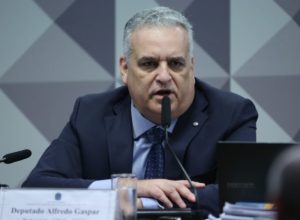 alfredo-gaspar-foto-bruno-spada-camara.jpg