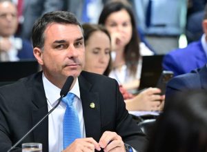 flavio-bolsonaro-8.jpg