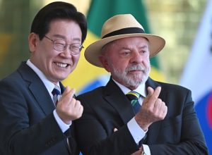 lula-com-Lee-Jae-myung-foto-andre-borges-efe.jpg