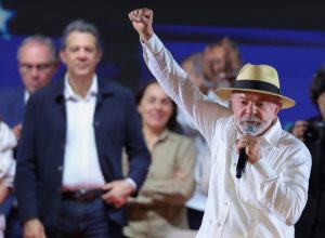 lula-com-fernando-haddad-foto-sebastiao-moreira-efe.jpg